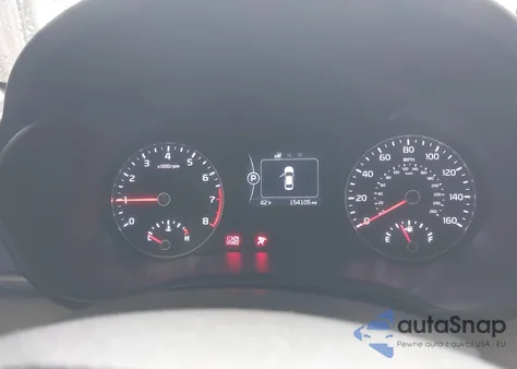 2017 Kia Optima Lx z USA, uszkodzony, nr VIN 5XXGT4L35HG133334